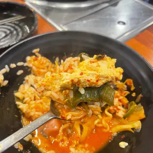 근본 김치찌개 사진 1