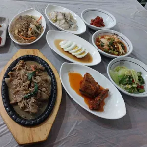 본가돌솥밥 사진