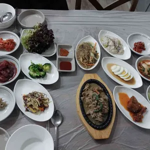 본가돌솥밥 사진