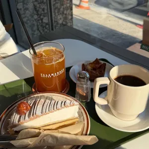 샐러맨더 커피 로스터스 리뷰 사진