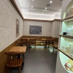 텐퍼센트커피 대표 사진