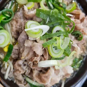 육더미샤브앤국밥 사진