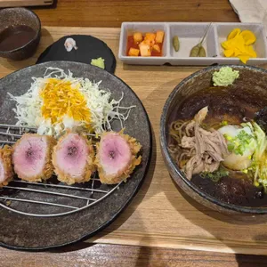 터틀리애 리뷰 사진