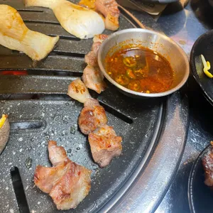 민아네뒷통구이 사진 1