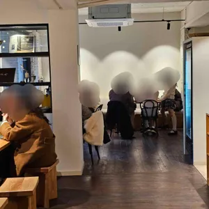 새들스커피앤바 리뷰 사진