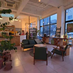 카페 업 리뷰 사진