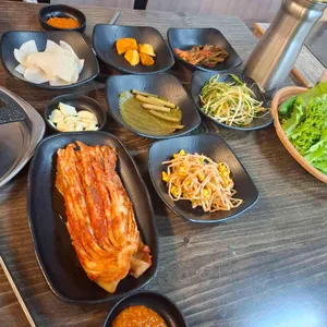 돈돼지삼겹살 사진