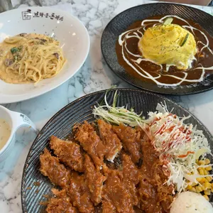 브라운돈까스 사진 2