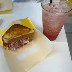 쏘자토스트&핫도그 대표 사진