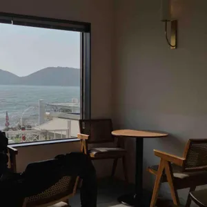 랏츠커피 리뷰 사진