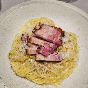 나스트로 대표 사진