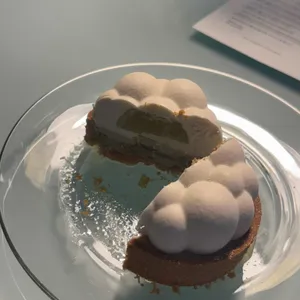 이에즈 리뷰 사진