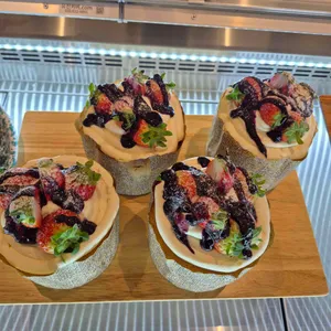 투더문 리뷰 사진