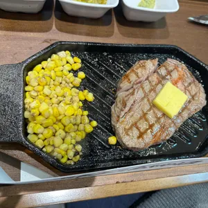 마초 스테이크 사진