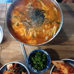 동일장칼국수 대표 사진