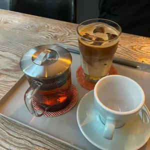 카페 업 리뷰 사진