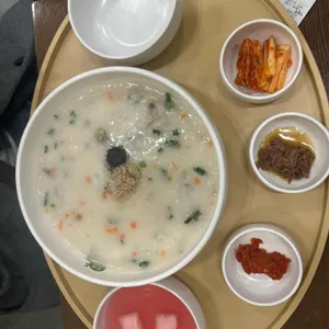 본죽&비빔밥cafe 사진 1