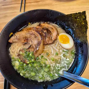 니고라멘 대표 사진