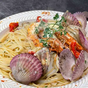 폴이네키친 대표 사진