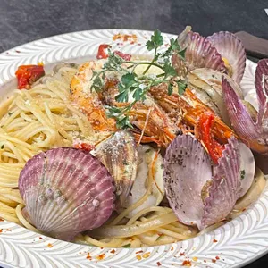 폴이네키친 사진