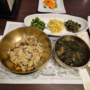 박해윤통영해물밥상 사진