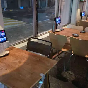 추상 리뷰 사진