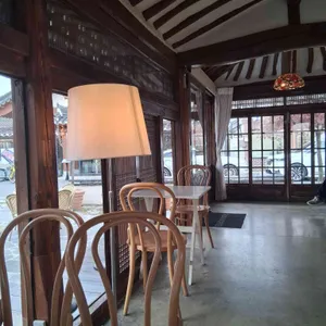 스컹크웍스 리뷰 사진