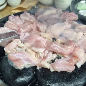 조약돌숯불닭갈비 사진