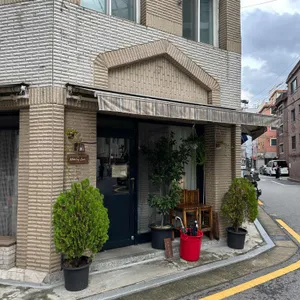 미드데이 썬 사진 1