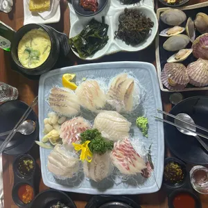 물속세상 대표 사진