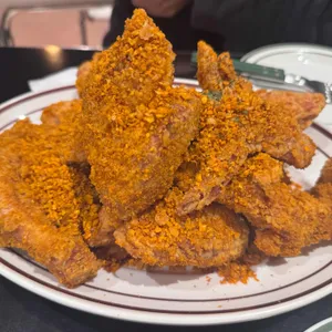 깐부치킨 사진 2