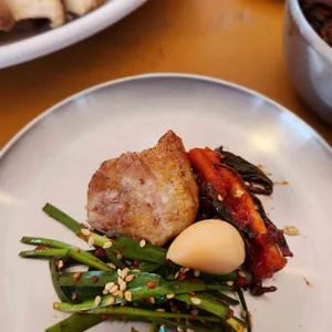 에스테라고 사진