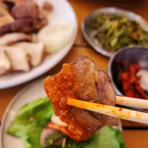 에스테라고 사진