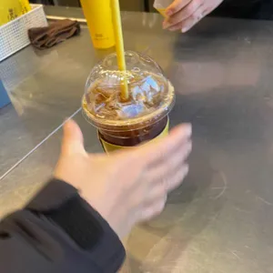 컴포즈커피 사진