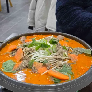 달레나 순대국 왕족발 사진 1