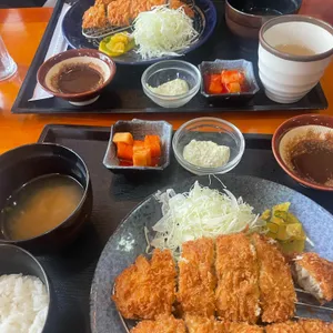 허수아비돈까스 사진