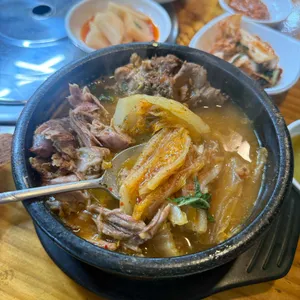 황토김치감자탕 사진