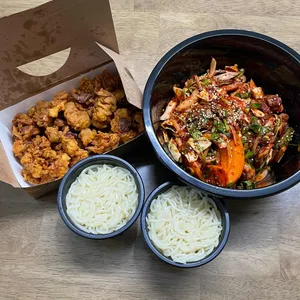 가마솥통닭 사진 1