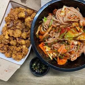 가마솥통닭 사진