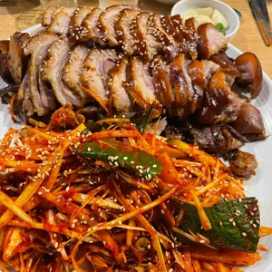 바른식 시골보쌈&감자옹심이  시골보쌈&감자옹심이 사진 1