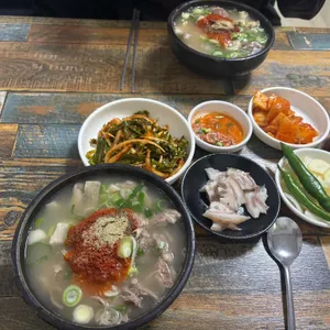 자매국밥 사진