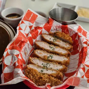 카레나이스 사진