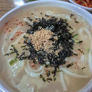 할매칼국수 사진