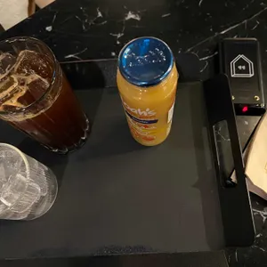 젠젠 대표 사진