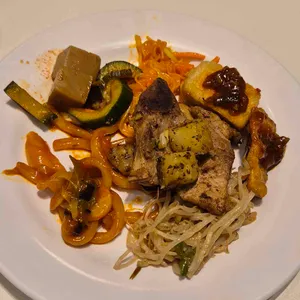 애슐리퀸즈 사진