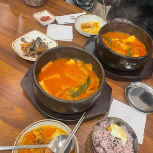 옥길자김치찌개김치찜 사진 1