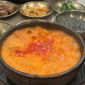 완뚝순두부 사진