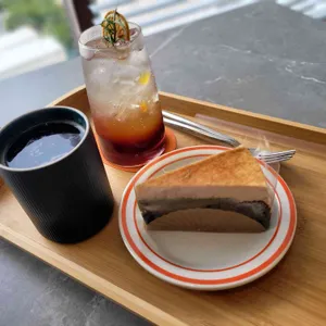 라운지 리뷰 사진