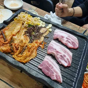 증평한돈축산물식당 사진