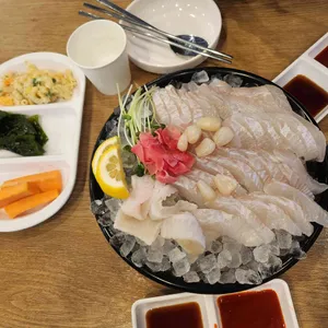 물고기선수촌 사진